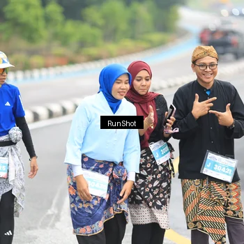 Runner Photo 7032999