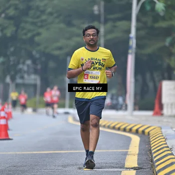 Runner Photo 7033006