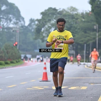 Runner Photo 7033015