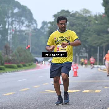 Runner Photo 7033021