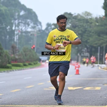 Runner Photo 7033025
