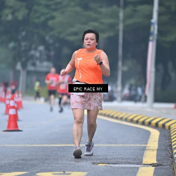 Runner Photo 7033033