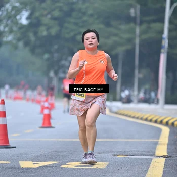 Runner Photo 7033043