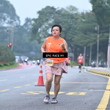 Runner Photo 7033058