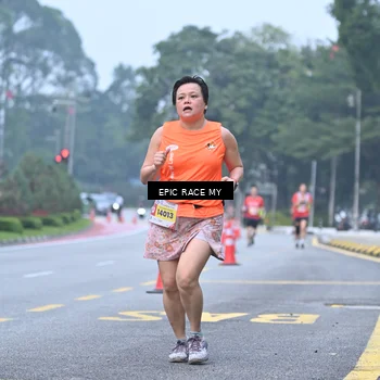 Runner Photo 7033067