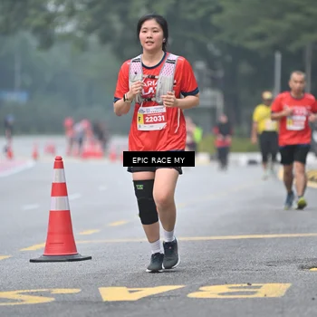 Runner Photo 7033098