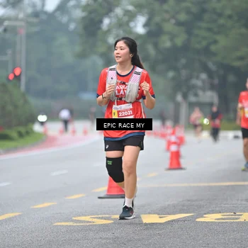 Runner Photo 7033109