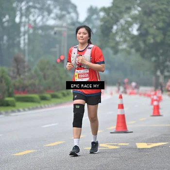 Runner Photo 7033111