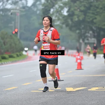 Runner Photo 7033118