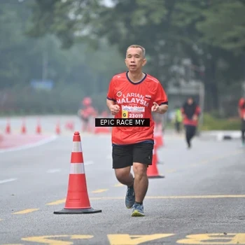 Runner Photo 7033127