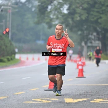 Runner Photo 7033128