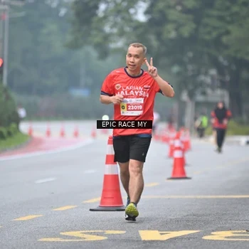 Runner Photo 7033132