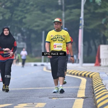 Runner Photo 7033144