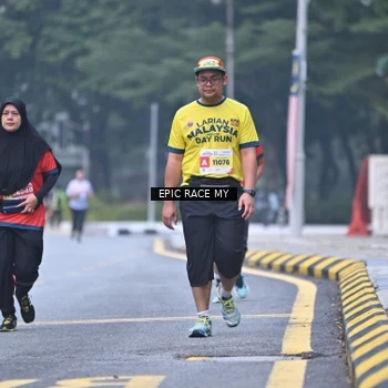 Runner Photo 7033146
