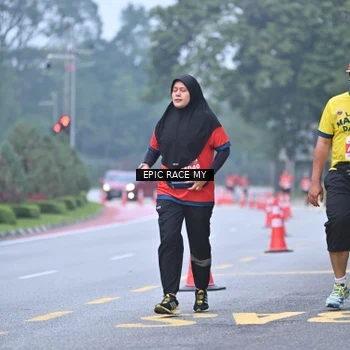 Runner Photo 7033161