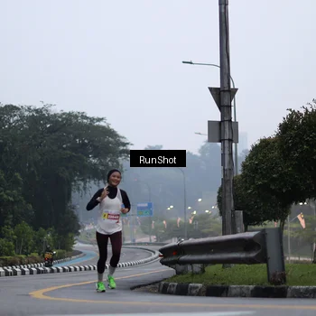 Runner Photo 7033169