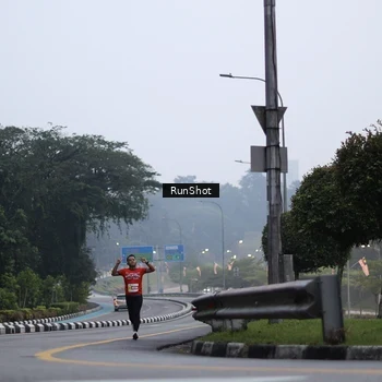 Runner Photo 7033181