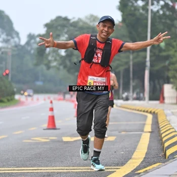 Runner Photo 7033189