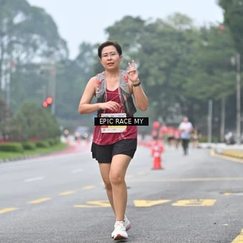 Runner Photo 7033200