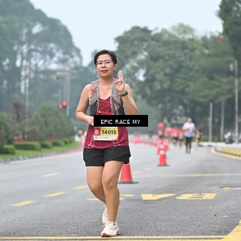 Runner Photo 7033206