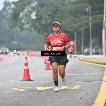 Runner Photo 7033251