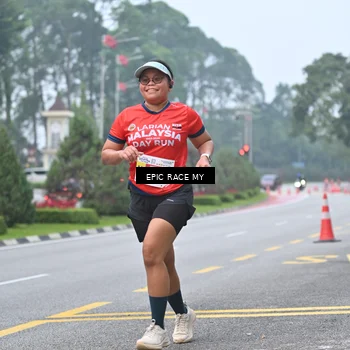Runner Photo 7033254
