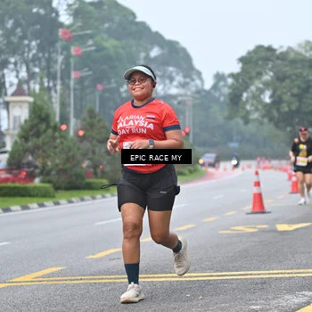 Runner Photo 7033257