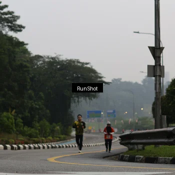 Runner Photo 7033259