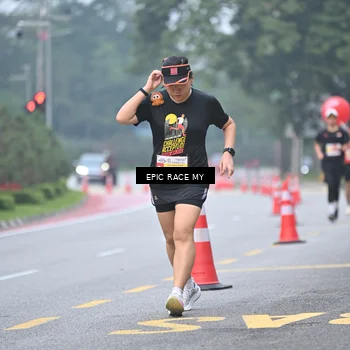 Runner Photo 7033268