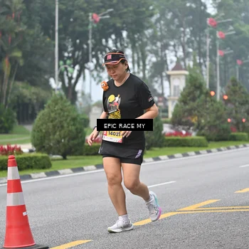 Runner Photo 7033276