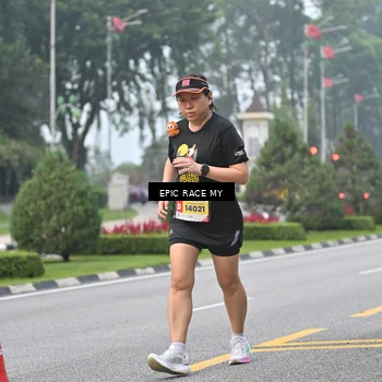 Runner Photo 7033277