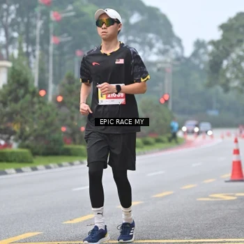 Runner Photo 7033305