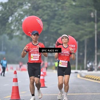 Runner Photo 7033314