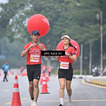 Runner Photo 7033315