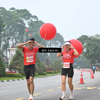 Runner Photo 7033336