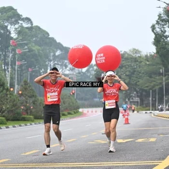 Runner Photo 7033345
