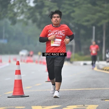 Runner Photo 7033377