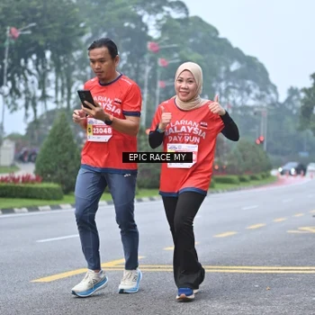 Runner Photo 7033380
