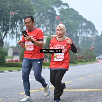 Runner Photo 7033385