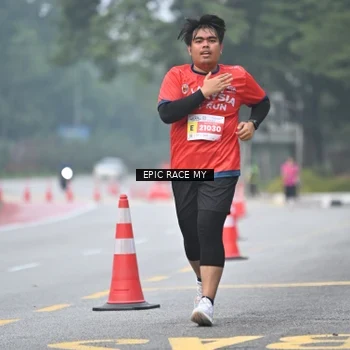 Runner Photo 7033388