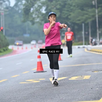 Runner Photo 7033421
