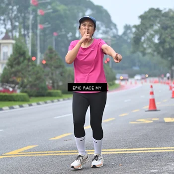 Runner Photo 7033425