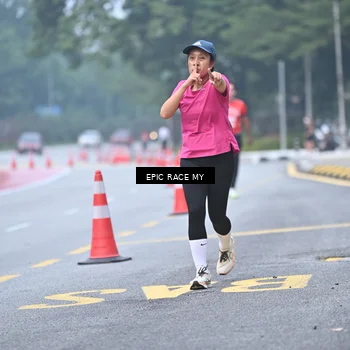 Runner Photo 7033427