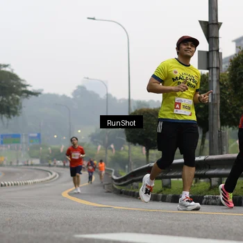 Runner Photo 7033447