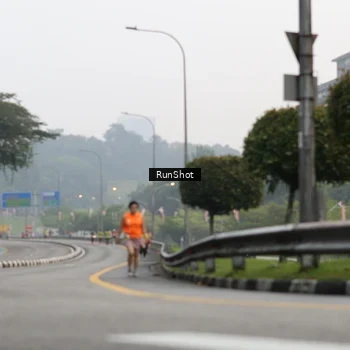 Runner Photo 7033477