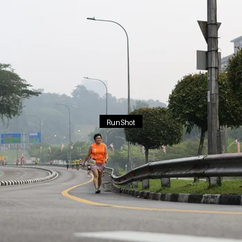 Runner Photo 7033487