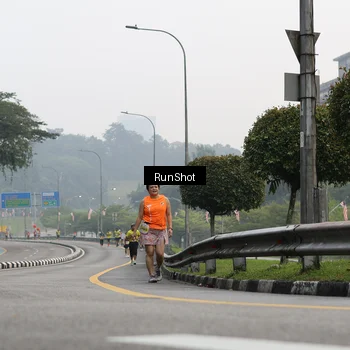 Runner Photo 7033488