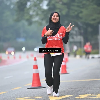 Runner Photo 7033493