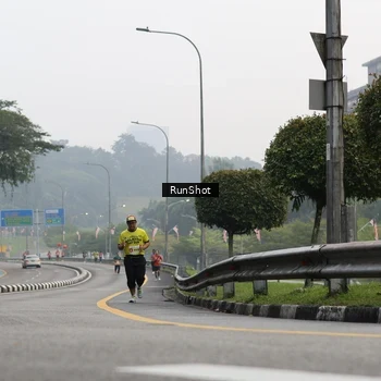 Runner Photo 7033505