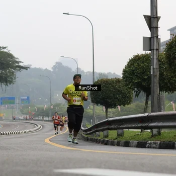 Runner Photo 7033514